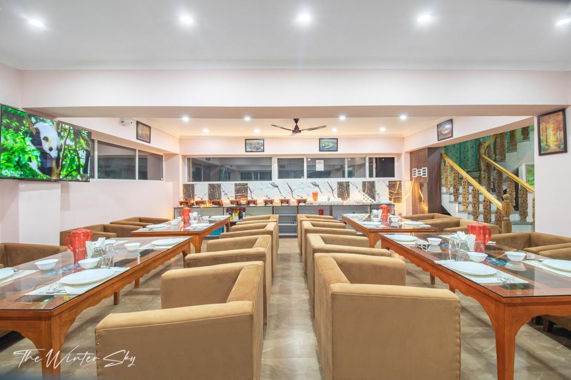 Hotel The Winter Sky Srinagar  Ngoại thất bức ảnh